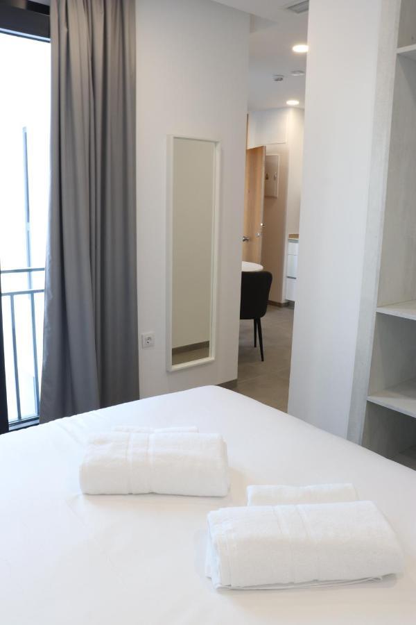 V&C Apartamentos كونيل ذي لا فرونتيرا المظهر الخارجي الصورة