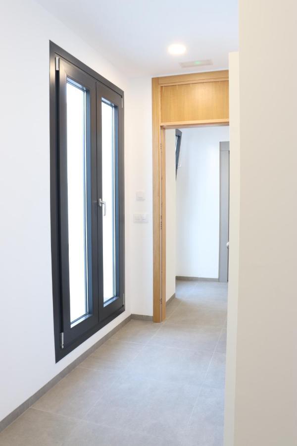 V&C Apartamentos كونيل ذي لا فرونتيرا المظهر الخارجي الصورة
