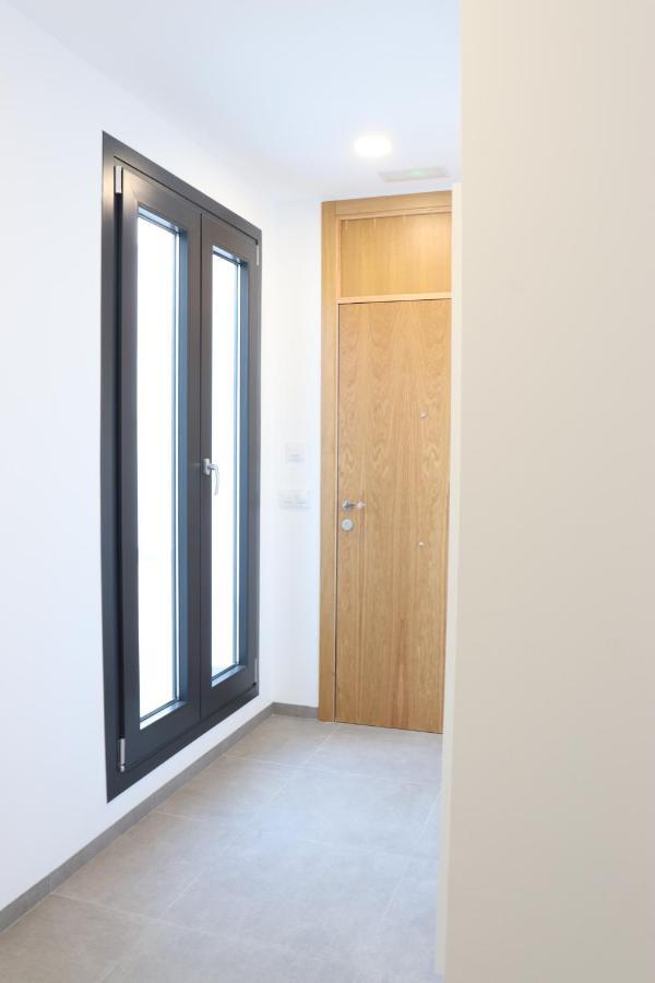 V&C Apartamentos كونيل ذي لا فرونتيرا المظهر الخارجي الصورة