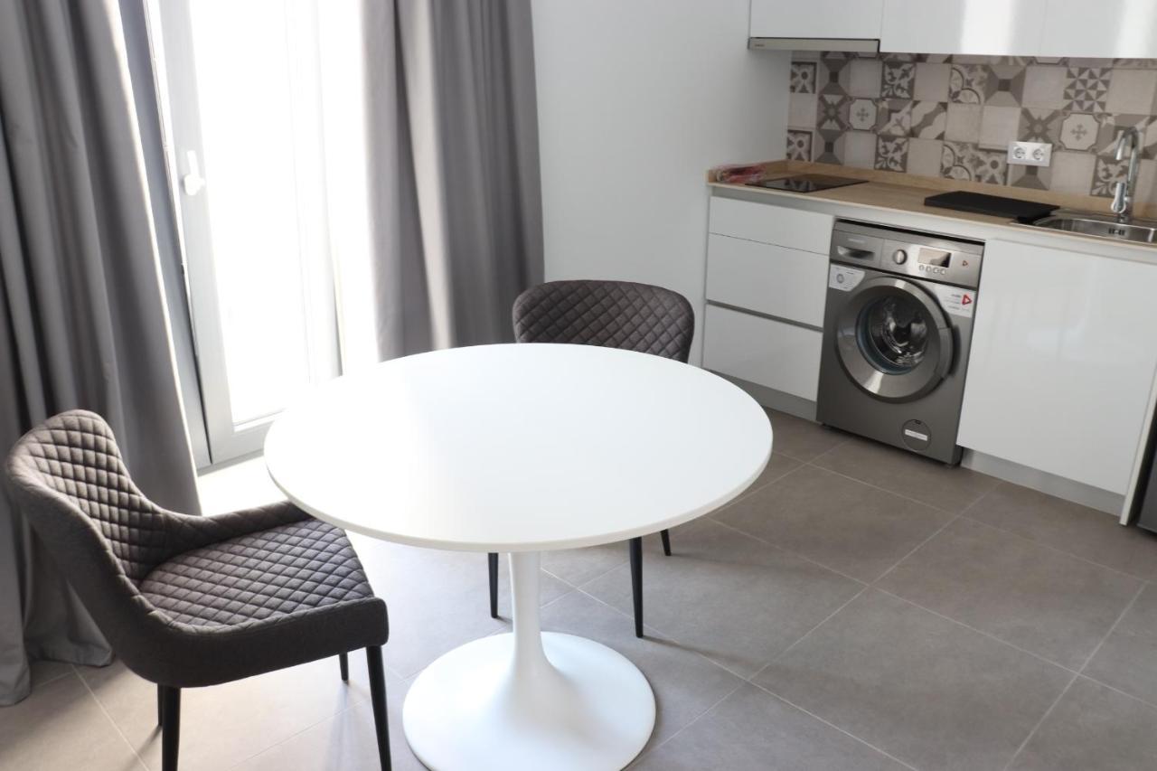 V&C Apartamentos كونيل ذي لا فرونتيرا المظهر الخارجي الصورة