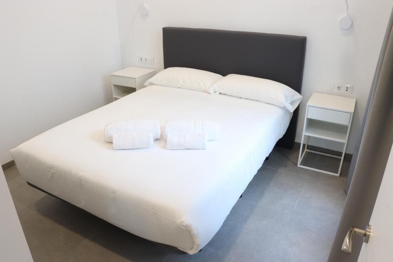 V&C Apartamentos كونيل ذي لا فرونتيرا المظهر الخارجي الصورة