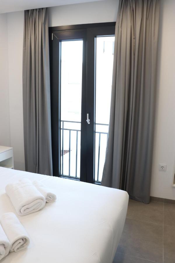 V&C Apartamentos كونيل ذي لا فرونتيرا المظهر الخارجي الصورة