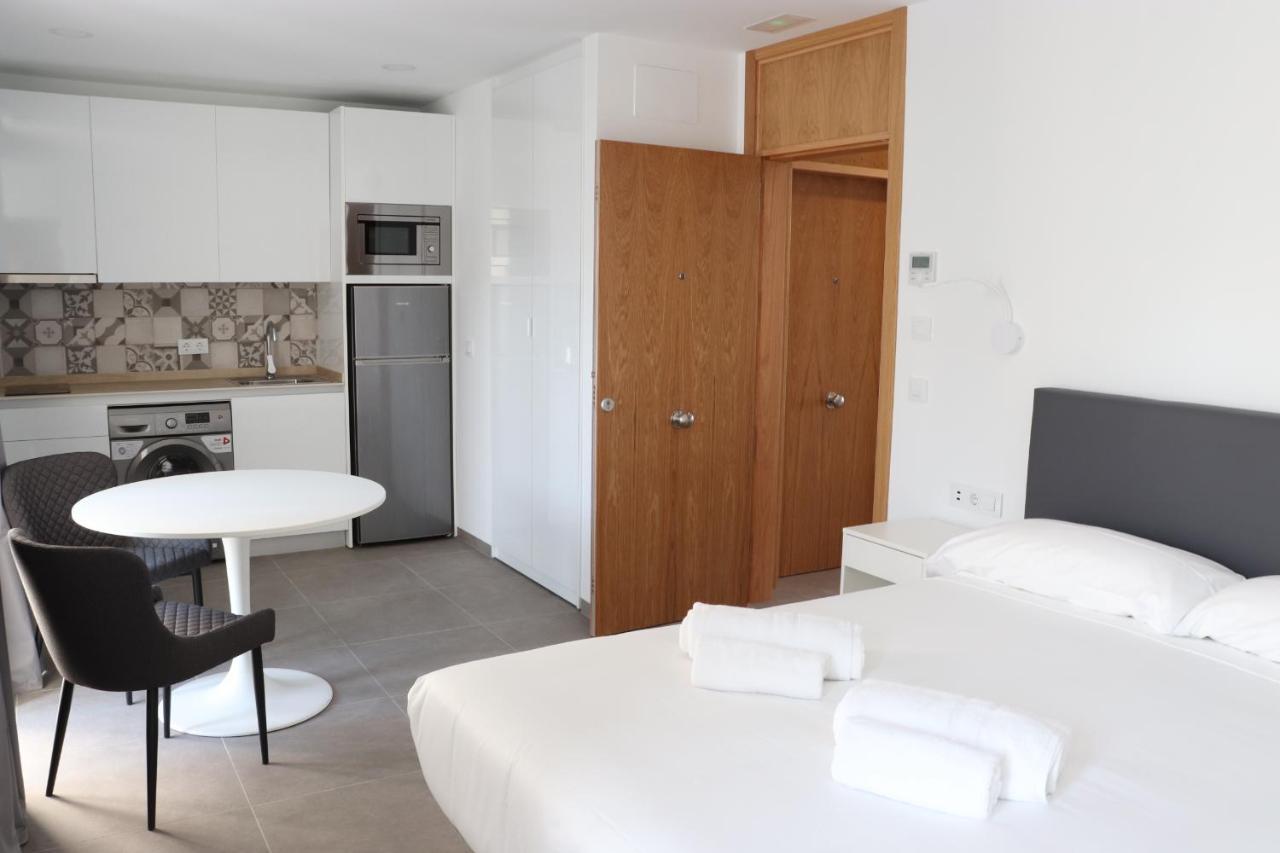 V&C Apartamentos كونيل ذي لا فرونتيرا المظهر الخارجي الصورة