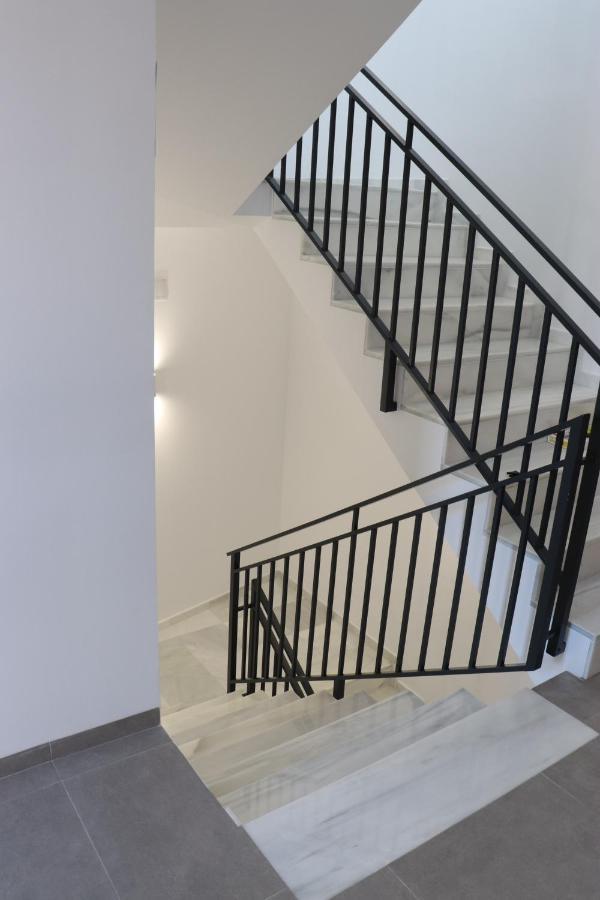 V&C Apartamentos كونيل ذي لا فرونتيرا المظهر الخارجي الصورة