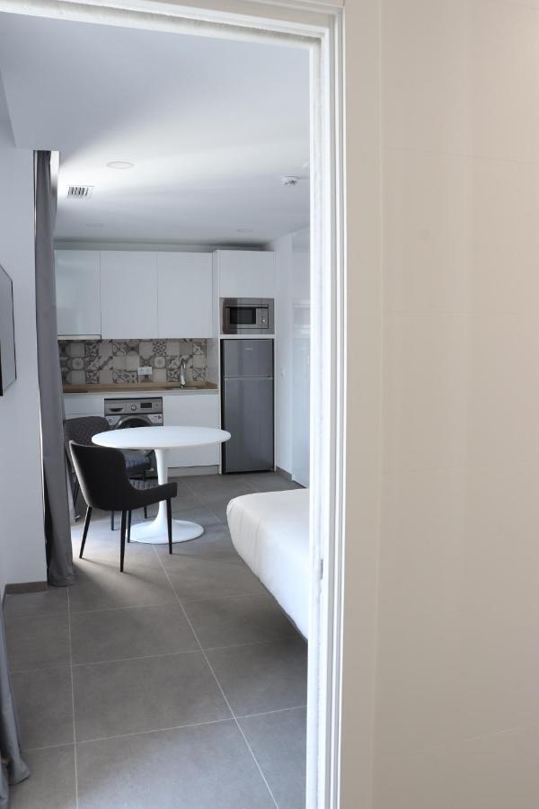 V&C Apartamentos كونيل ذي لا فرونتيرا المظهر الخارجي الصورة