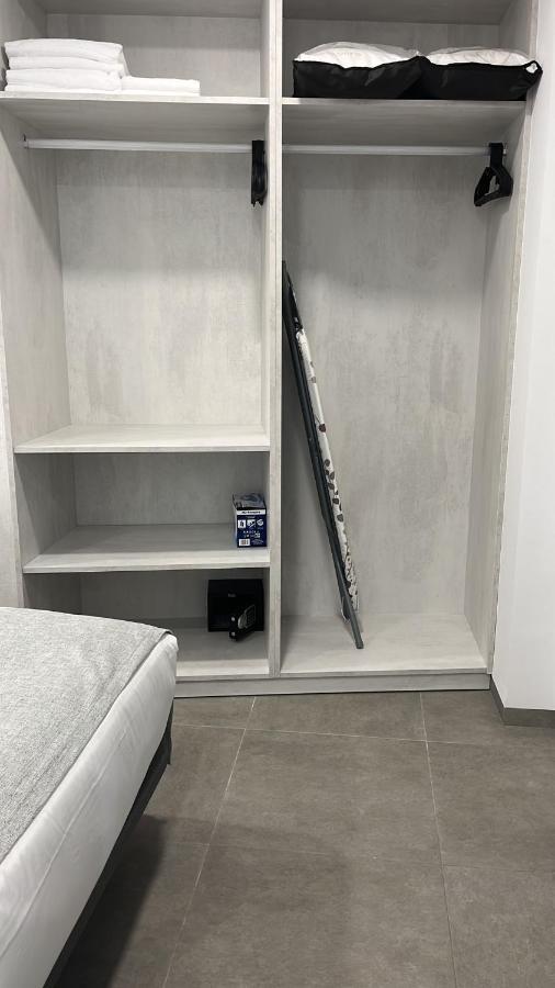 V&C Apartamentos كونيل ذي لا فرونتيرا المظهر الخارجي الصورة